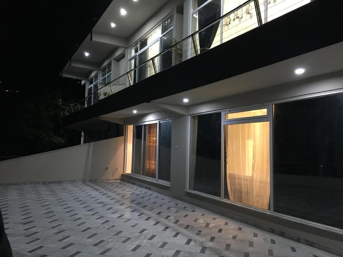 Aloche Apartments เมอร์รี ภายนอก รูปภาพ