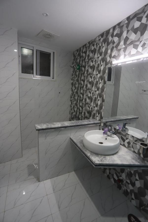 Aloche Apartments เมอร์รี ภายนอก รูปภาพ